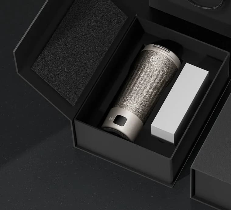Titanium električna potovalna skodelica 400 ml z merilnikom temperature