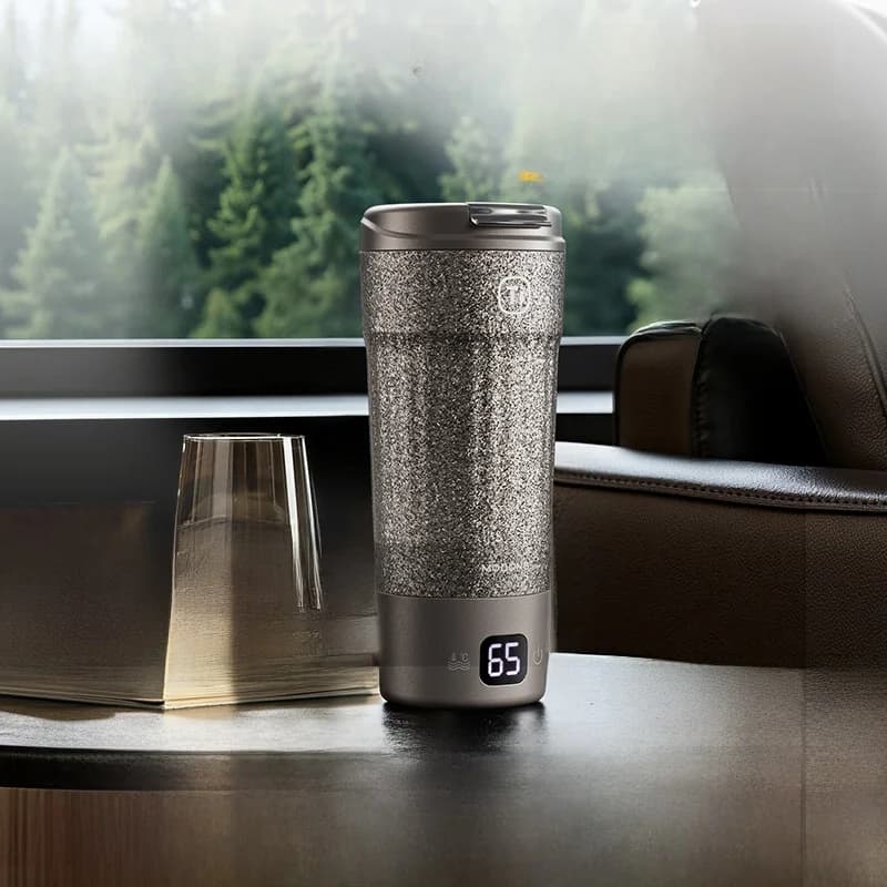 Prenosna titanova električna grelna skodelica 400ml prikaz temperature