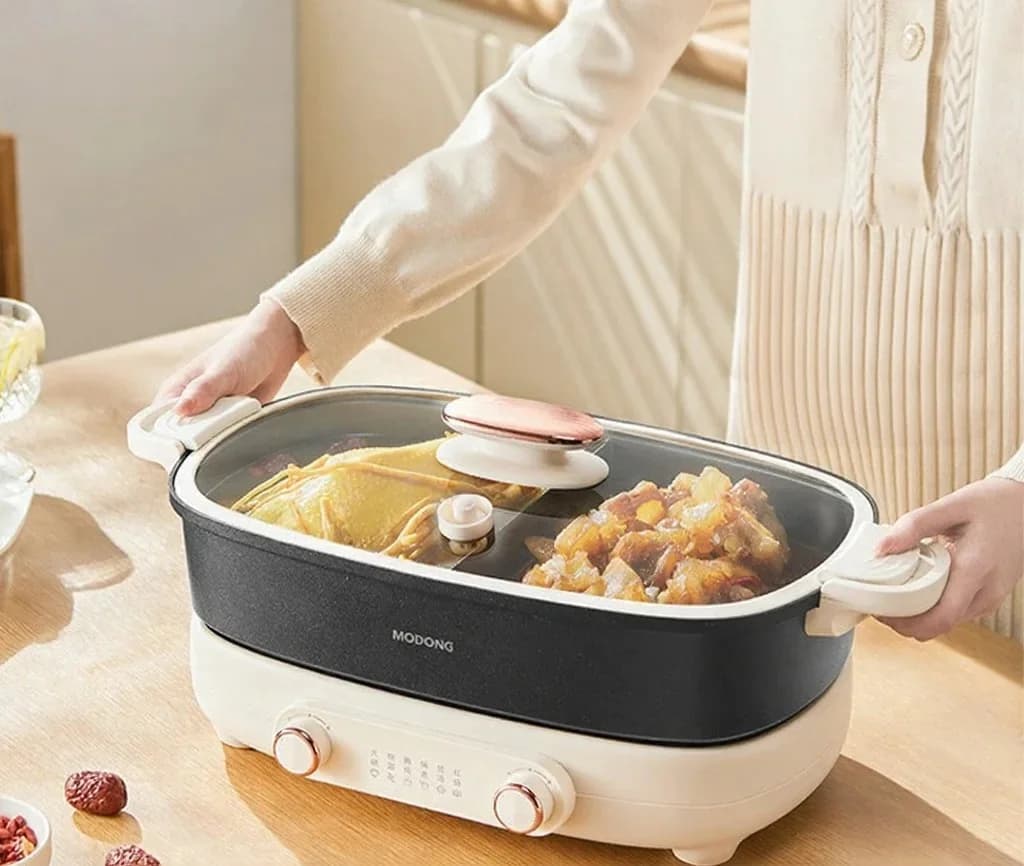 Razdeljen električni lonček 7 L z neodvisnim dvoobmočnim nadzorom temperature